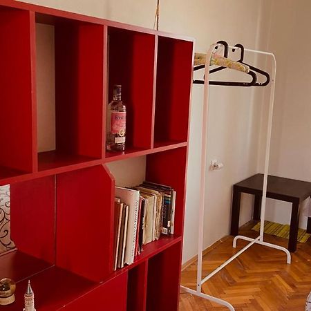 Garden View Guestroom Podgorica Bagian luar foto