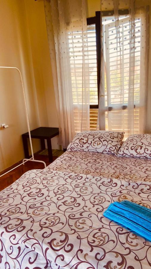 Garden View Guestroom Podgorica Bagian luar foto